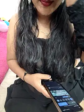priya 00143 online show from July 13, 10:56 pm