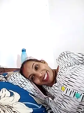 Hotty-Nidhi online show from March 18, 10:46 am