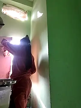 Hotty-Nidhi online show from December 20, 4:08 am