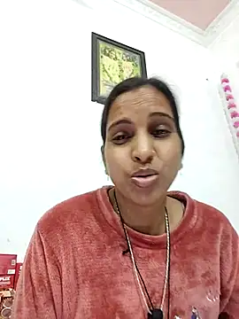 Hotty-Nidhi online show from January 19, 3:05 pm