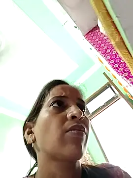 Hotty-Nidhi online show from June 3, 5:10 am
