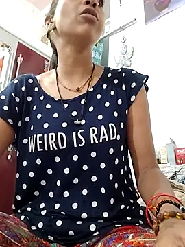 Hotty-Nidhi online show from June 9, 4:13 am