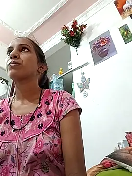 Hotty-Nidhi online show from June 20, 3:42 am