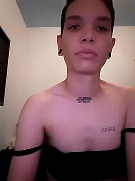 Snapshot of edi999 chatting on October 9, 7:45 pm edi999 online show from October 9, 7:45 pm