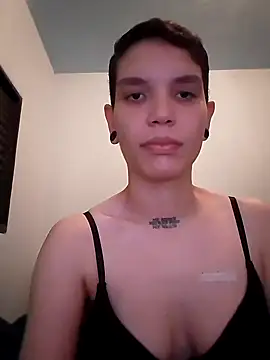 Snapshot of edi999 chatting on October 13, 11:49 pm edi999 online show from October 13, 11:49 pm