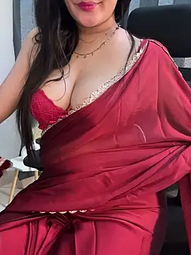 Snapshot of yours_chahat chatting on March 29, 10:48 am yours chahat online show from March 29, 10:48 am