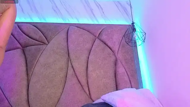 Kanela miller  online show from February 14, 12:02 pm