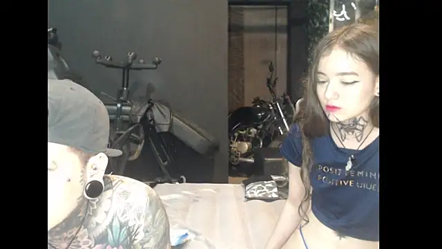 Snapshot of Alucard-Carmila chatting on March 19, 4:36 am Alucard-Carmila online show from March 19, 4:36 am