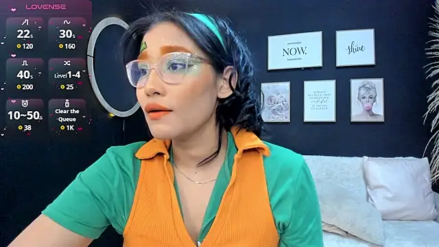 anya ford online show from March 17, 7:58 pm