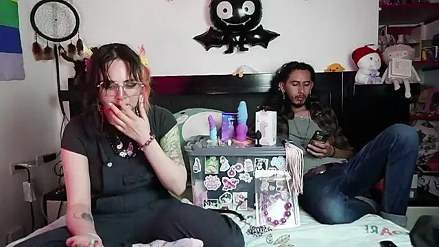 Devil And Princess online show from January 19, 1:31 am