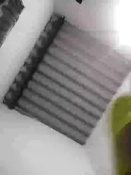 Snapshot of Andy-rtg chatting on March 11, 12:33 am Andy-rtg online show from March 11, 12:33 am