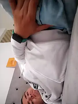 Snapshot of Andy-rtg chatting on March 16, 8:32 pm Andy-rtg online show from March 16, 8:32 pm