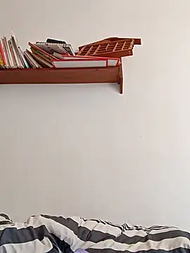 Gripenchipes online show from July 10, 4:53 pm