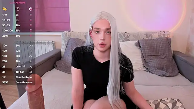 Snapshot of Hentailove20 chatting on September 27, 12:21 pm Hentailove20 online show from September 27, 12:21 pm