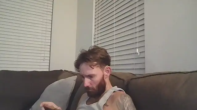 Snapshot of whowantsacreampie chatting on September 28, 12:49 am whowantsacreampie online show from September 28, 12:49 am