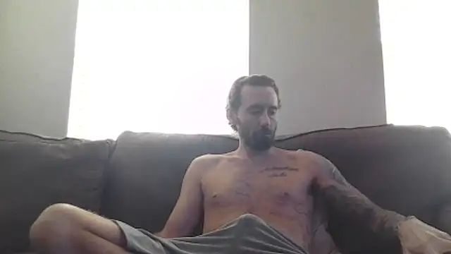 whowantsacreampie online show from April 14, 5:08 pm