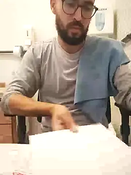 pdasgyn online show from April 8, 3:01 pm