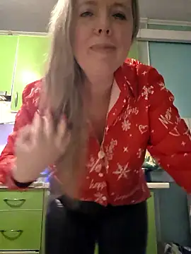 Irina3718 online show from January 7, 3:47 pm