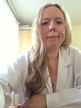 Irina3718 online show from January 17, 1:27 pm