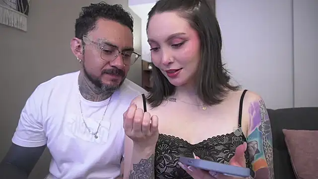 Snapshot of Te_para_2 chatting on November 25, 3:45 pm Te para 2 online show from November 25, 3:45 pm