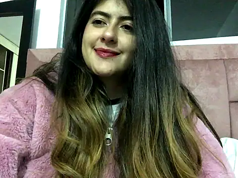 skyler1195 online show from January 9, 2:03 am