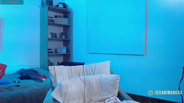 Soy mangx online show from October 10, 2:10 am