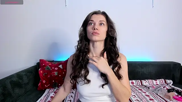 Eva McCoy online show from January 13, 8:41 am