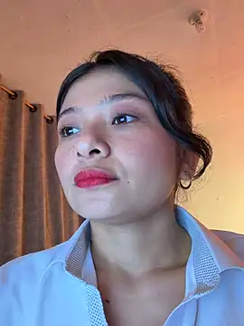 Guadalupe Lopez online show from April 12, 11:04 am