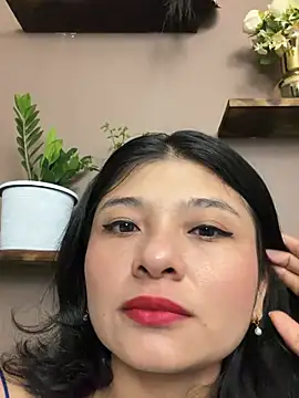Guadalupe Lopez online show from May 25, 11:05 am