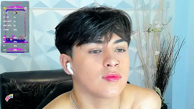 Snapshot of Sam_Daves chatting on September 13, 1:55 pm Sam Daves online show from September 13, 1:55 pm