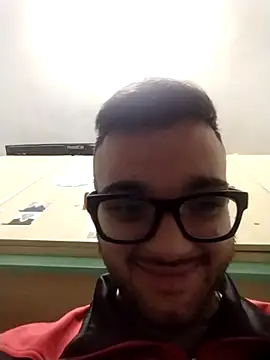 Francescodicristina44 online show from February 5, 9:41 pm