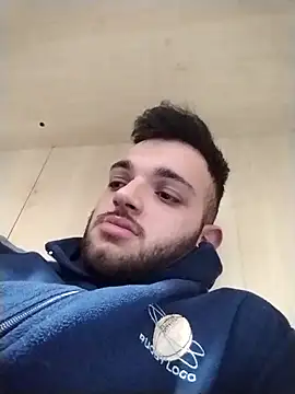 Francescodicristina44 online show from March 18, 8:12 pm