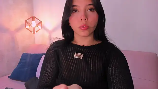 Snapshot of LunaCandy_ chatting on March 12, 1:40 pm LunaCandy  online show from March 12, 1:40 pm