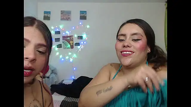 nicky andcamil online show from February 27, 8:42 pm