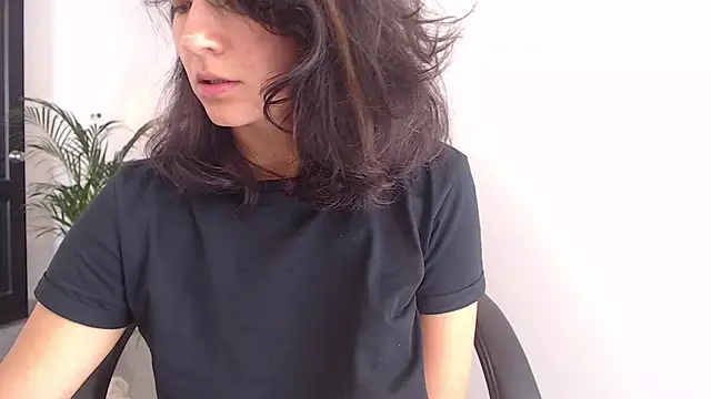 Snapshot of Asaray_T chatting on May 31, 6:09 pm Asaray T online show from May 31, 6:09 pm