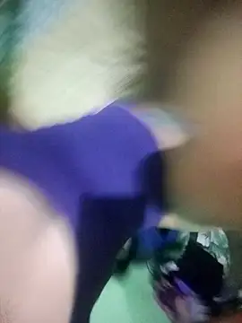 Snapshot of VictoriaLuxe chatting on September 22, 4:03 am VictoriaLuxe online show from September 22, 4:03 am