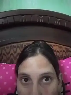 Snapshot of VictoriaLuxe chatting on October 29, 1:19 am VictoriaLuxe online show from October 29, 1:19 am