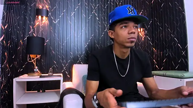 Gregory Sforza online show from November 9, 11:30 am