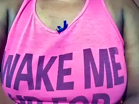 sexyamanda  online show from December 3, 4:20 am