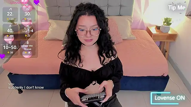Snapshot of jenn_cg chatting on May 22, 8:36 pm jenn cg online show from May 22, 8:36 pm