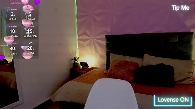 Snapshot of jenn_cg chatting on July 25, 7:22 pm jenn cg online show from July 25, 7:22 pm