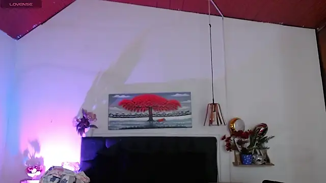 Rose Thompson1 online show from October 12, 1:32 pm