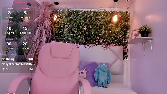 Abby Piink online show from December 19, 4:58 pm