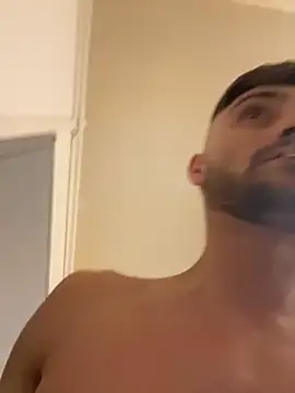 Hugo34bg online show from October 16, 2:12 am