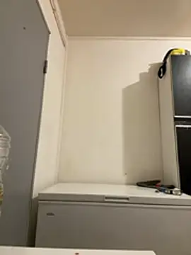 Hugo34bg online show from March 19, 3:43 am