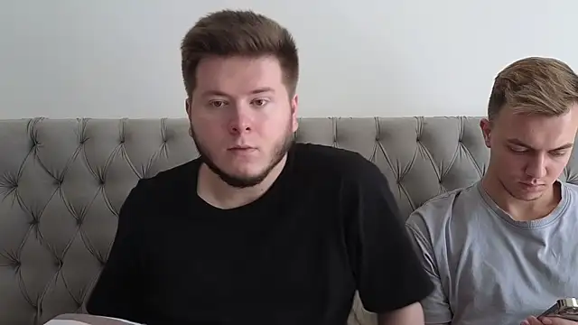 Snapshot of boys_sobolisha chatting on January 17, 9:36 am boys sobolisha online show from January 17, 9:36 am