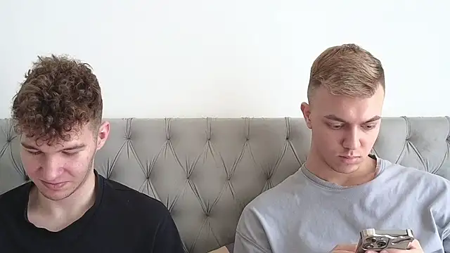 Snapshot of boys_sobolisha chatting on February 2, 8:57 am boys sobolisha online show from February 2, 8:57 am