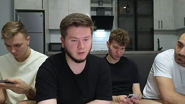 Snapshot of boys_sobolisha chatting on February 11, 9:09 pm boys sobolisha online show from February 11, 9:09 pm