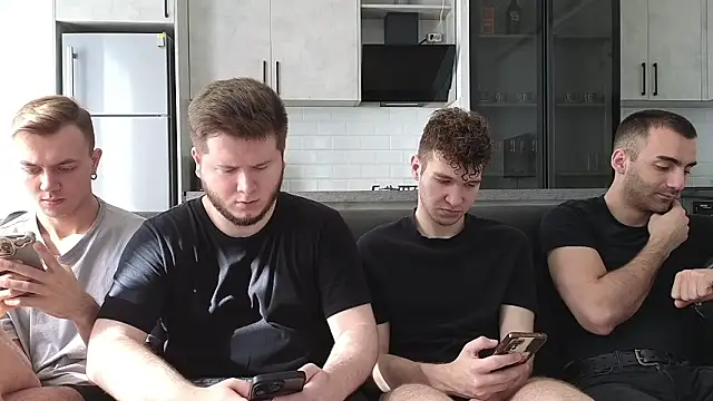 Snapshot of boys_sobolisha chatting on February 16, 8:54 am boys sobolisha online show from February 16, 8:54 am