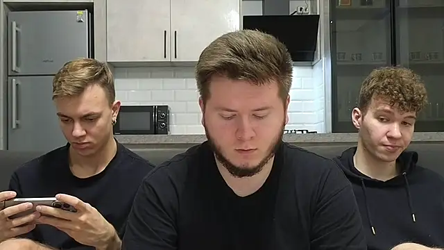 Snapshot of boys_sobolisha chatting on February 18, 9:22 pm boys sobolisha online show from February 18, 9:22 pm